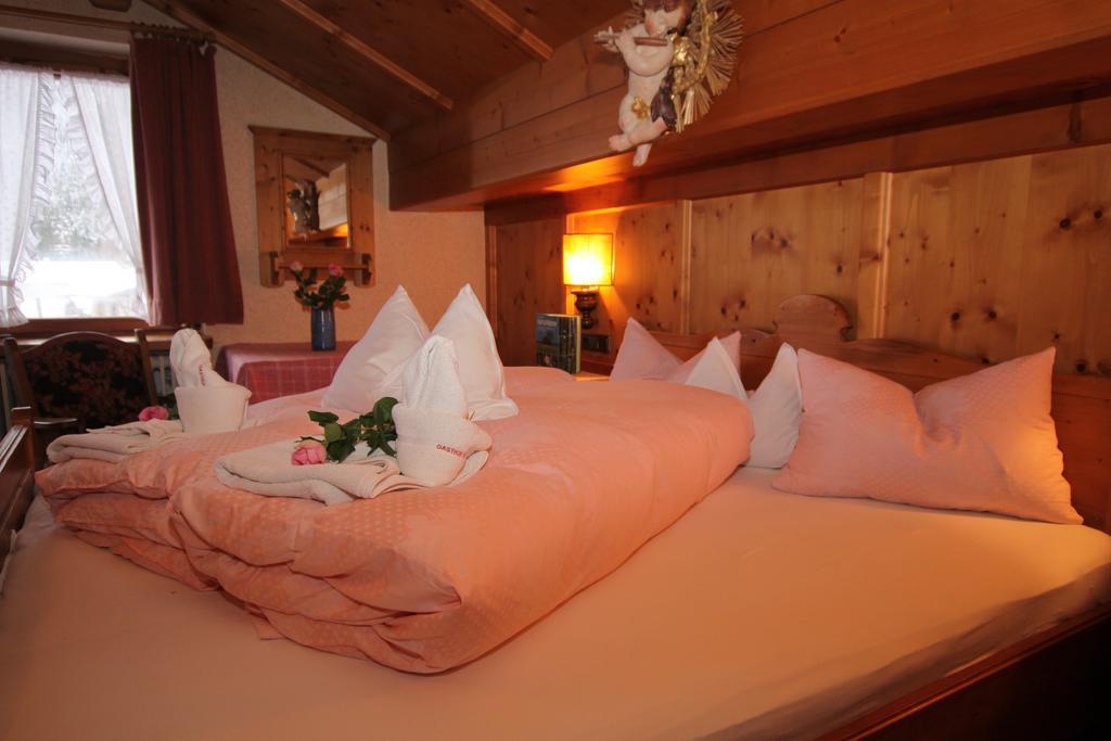 Gasthof Zur Muehle Leutasch Kamer foto